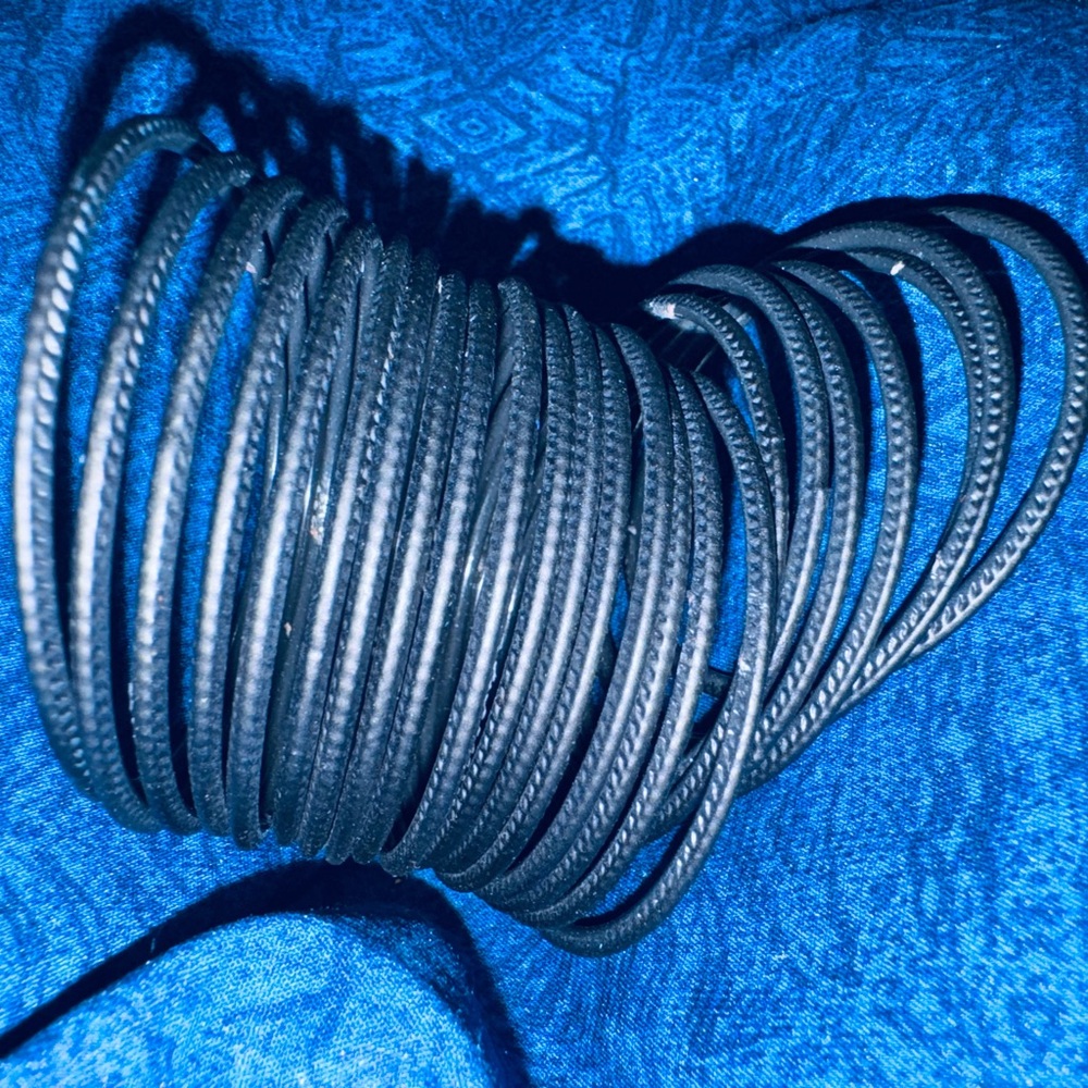 Black Hair Ties Set